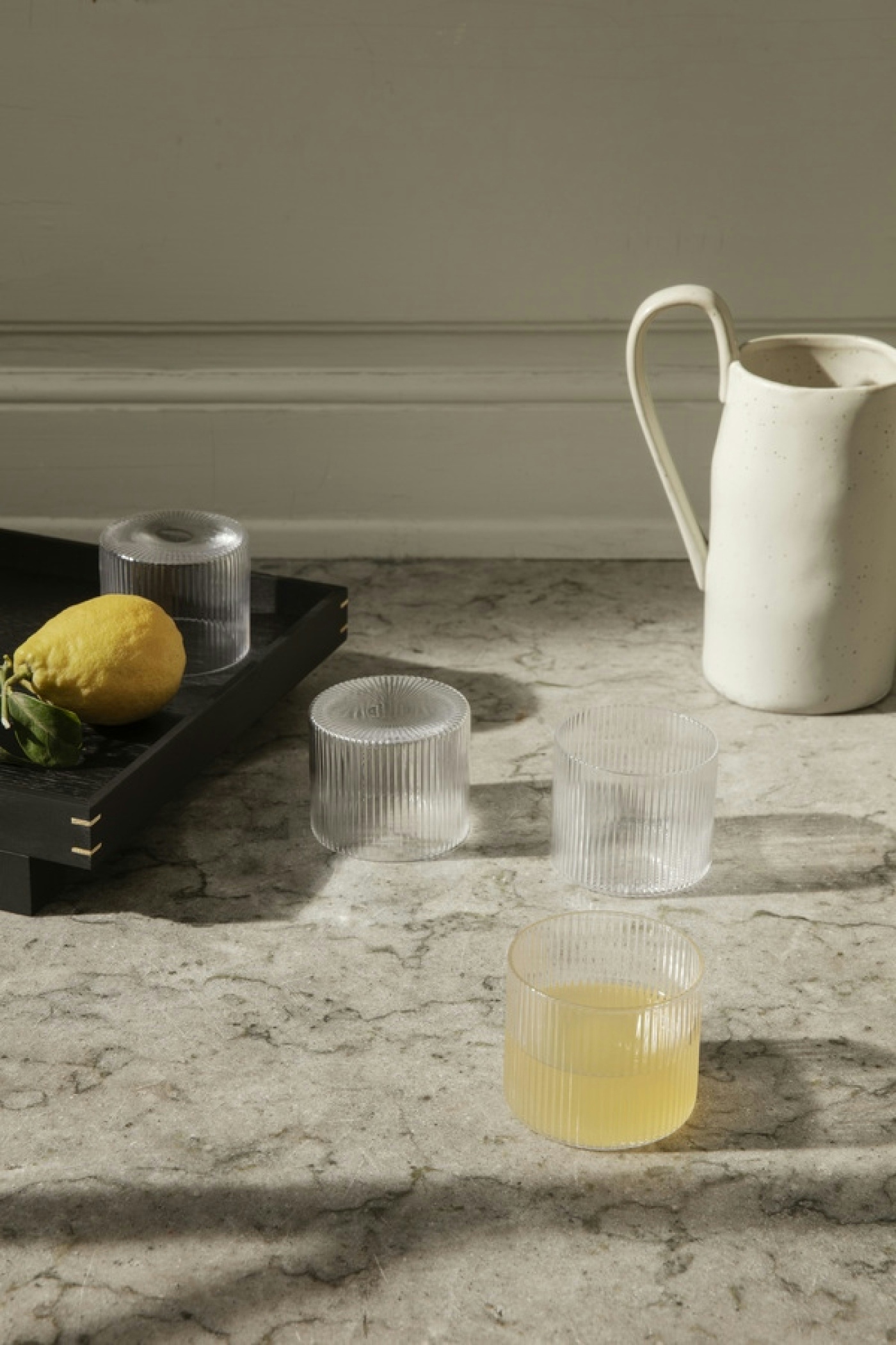 Ferm LIVING AW21 Ripple Low Glasses Flow Jug White Speckle image dede852099b8557e6eb73825b33ed1f3