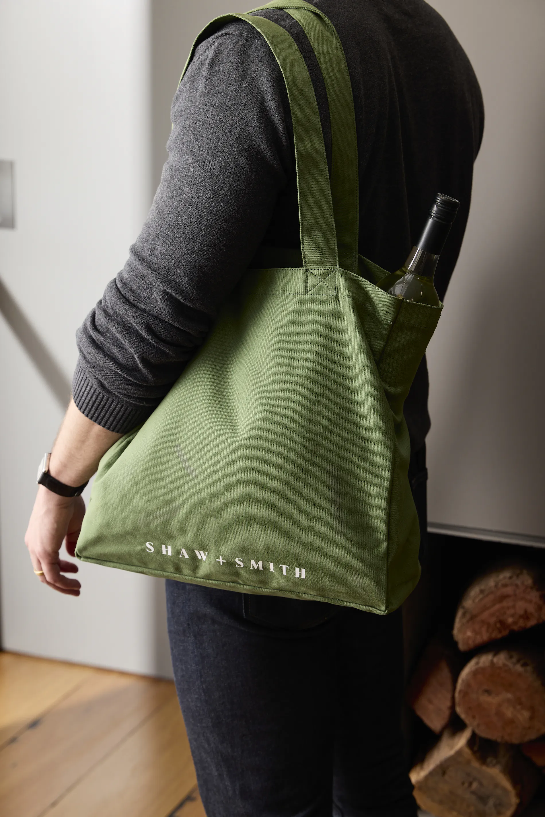 Retouched tote 2